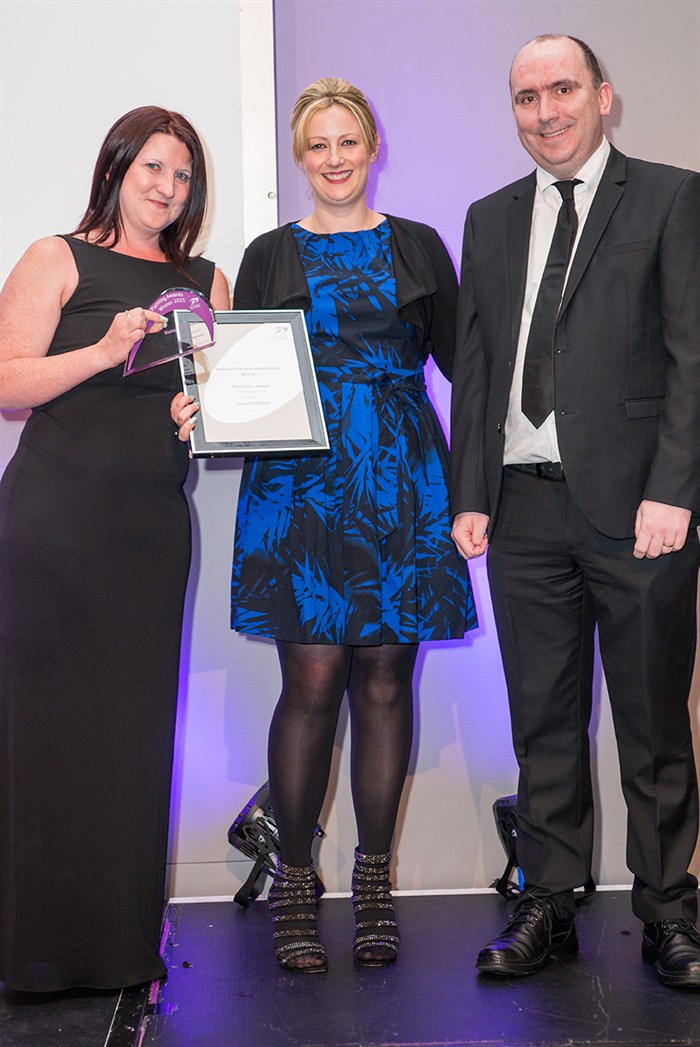 louise-atkinson_700x1047